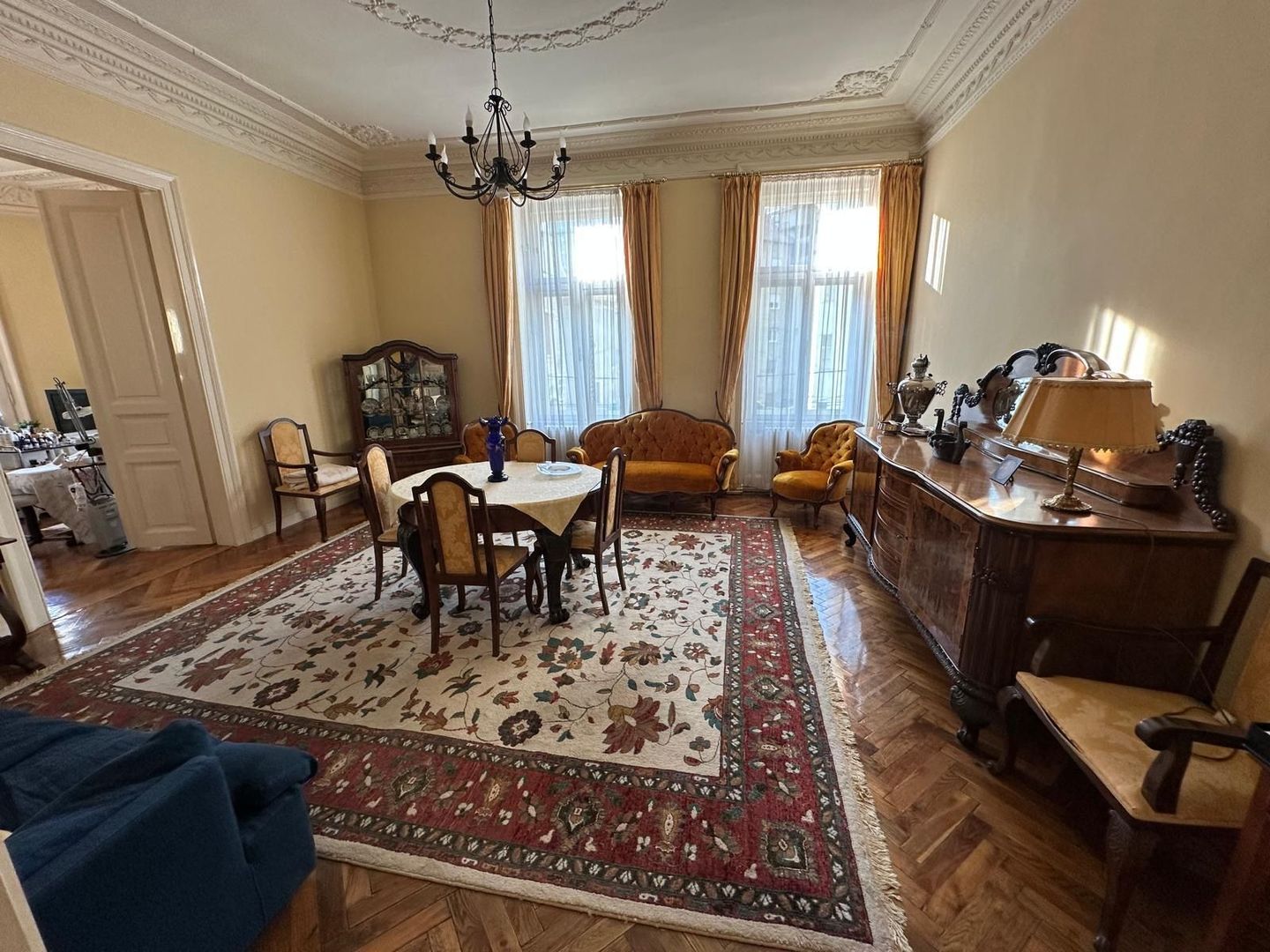 APARTAMENT DEOSEBIT IN ZONA CENTRALA - Poză 6