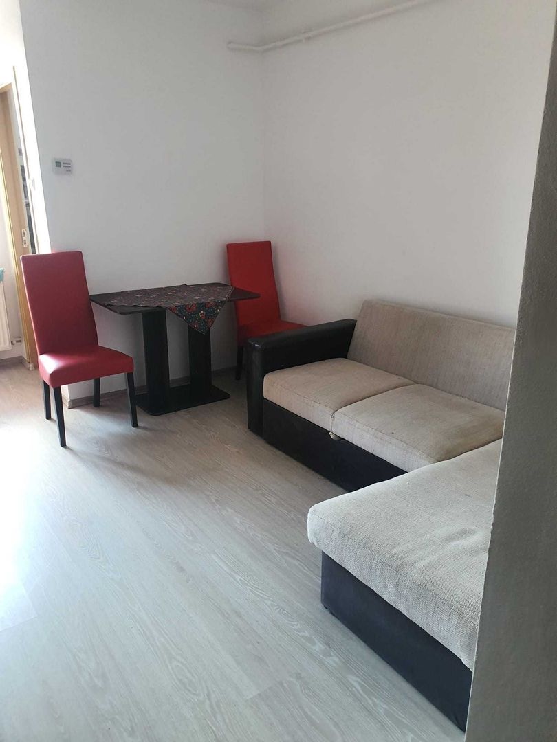 Garsoniera cocheta de vanzare - Str Ostrovului Etaj3/4 - Poză 3
