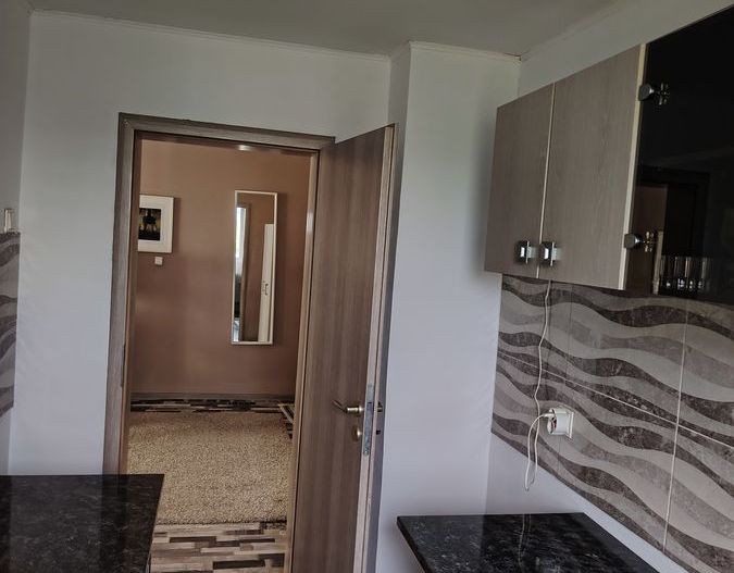 Vanzare Apartament 2 camere, 50 mp, etajul 5/10, metrou Favorit - Poză 12