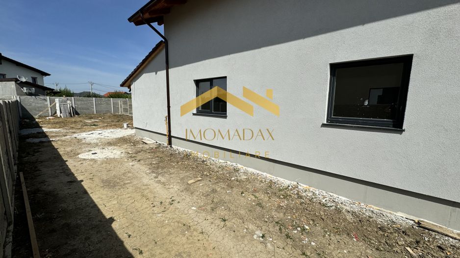 Bucovăț -Duplex-4 Camere - Poză 2