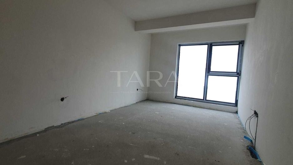 Apartament 3 camere, Zona VIVO, 65 mp + Terasă 20 mp - Poză 4
