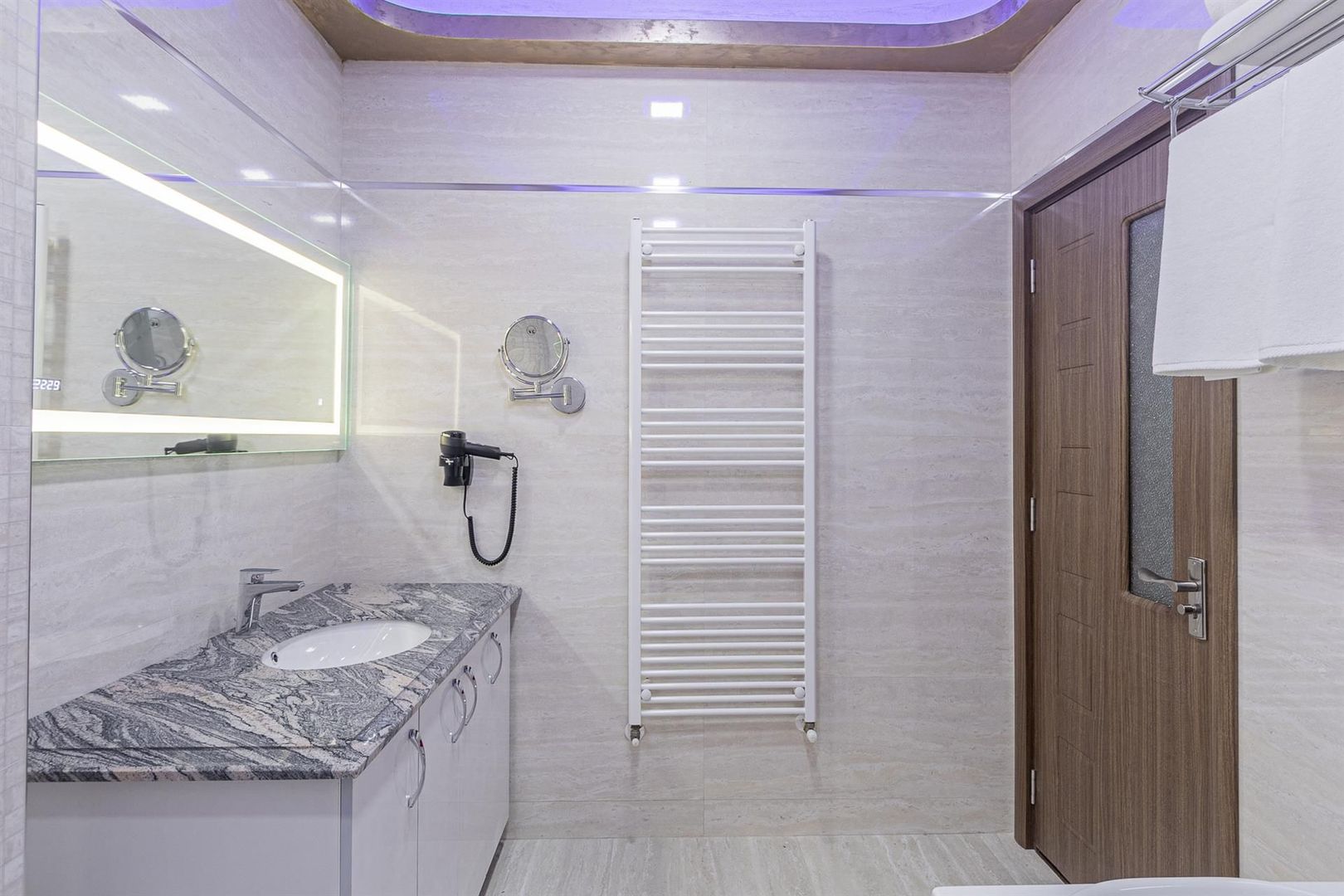 Apartament 2 camere | 2 bai | LUX | Parcare | Tractorul - Poză 6
