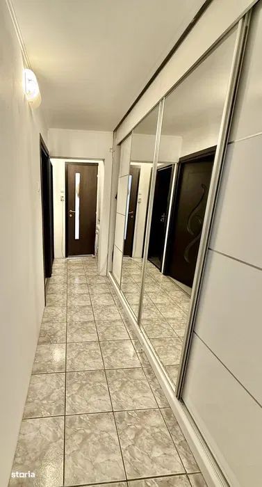 Apartament spre inchiriere 3 camere - Poză 4