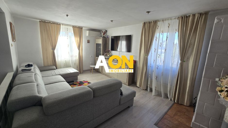 Casa 5 Camere, 2 Bai, 600mp Teren, Zona Oarda - Poză 4