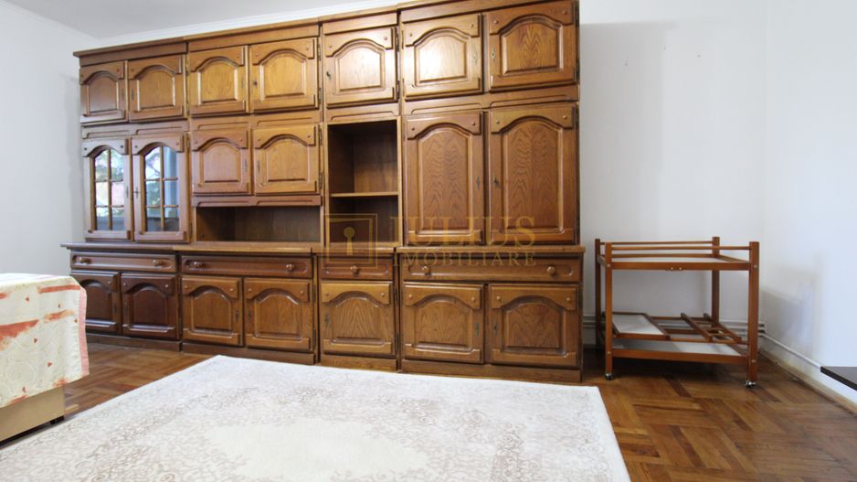 Zona Aradului, 3 camere + 2 bai, centrala proprie. - Poză 9