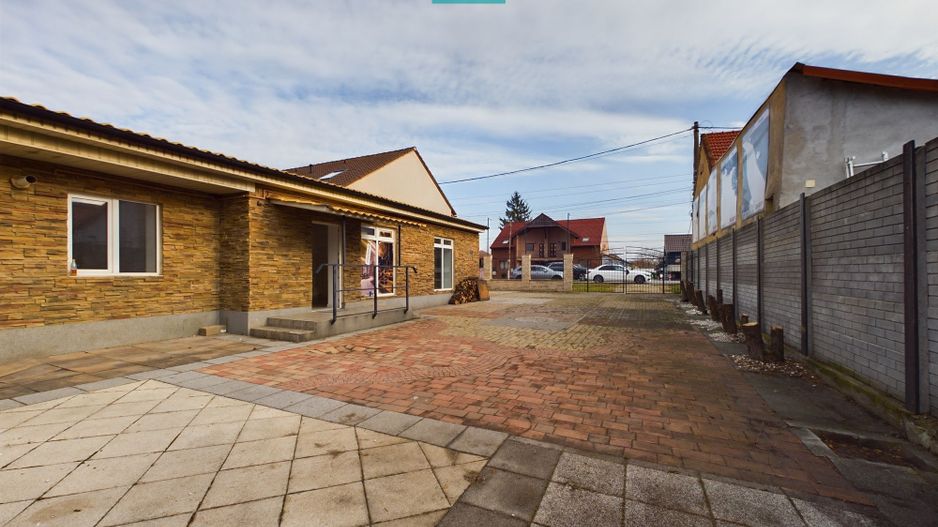 Casă 50 mpu cu teren 720 mp Gradiste - Poză 12