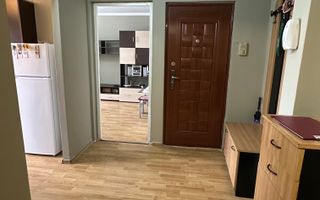 3 camere de vanzare , decomandat - 1000Euro/mp util - Poză 4