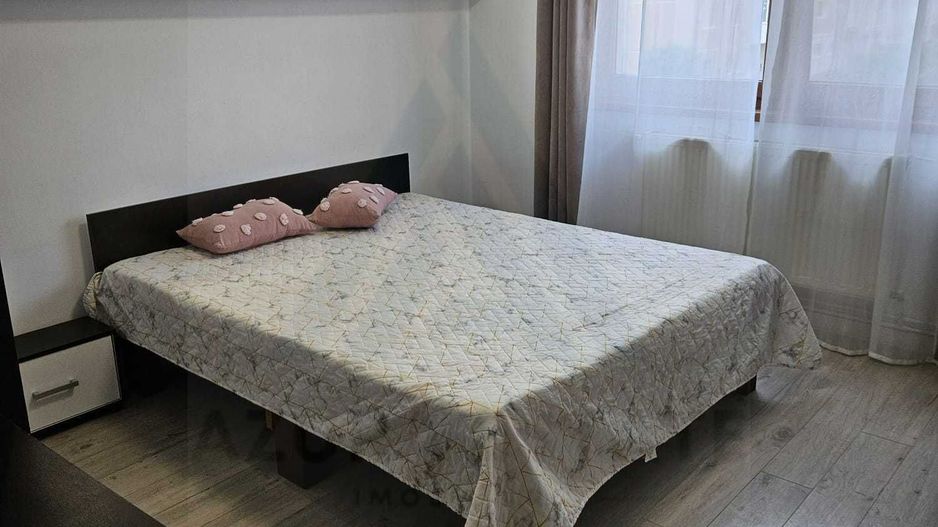 Apartament cochet cu 3 camere  Etaj 1  Lift  Vasile Aaron - Poză 6