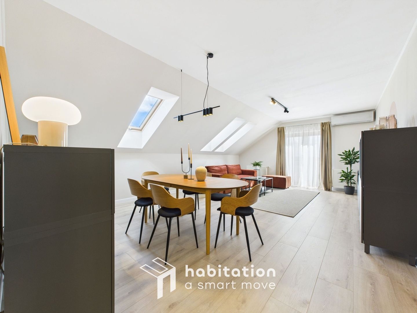 Apartament 4 Camere Vibrant – Confort și Stil în  Mircea cel Bătrân - Poză 2