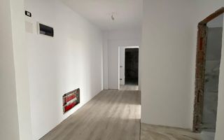 Giroc-ESO | 3 Camere | Curte proprie | Bloc cu Lift - Poză 3