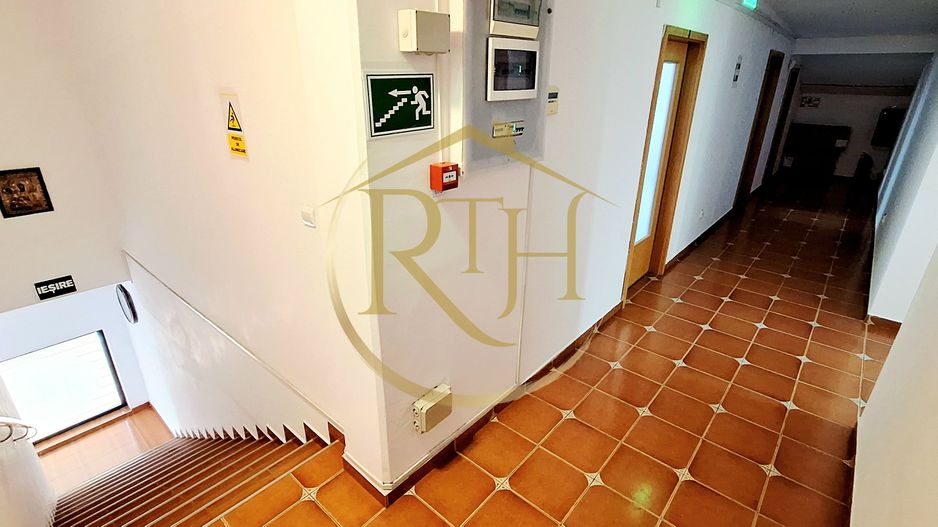 Oferim spre inchiriere spatii pentru birouri, zona Soarelui, parcare privata - Poză 10