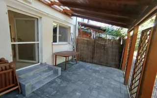 CASA SPATIOASA CU 4 CAMERE CARTIER GRADISTE - Poză 15