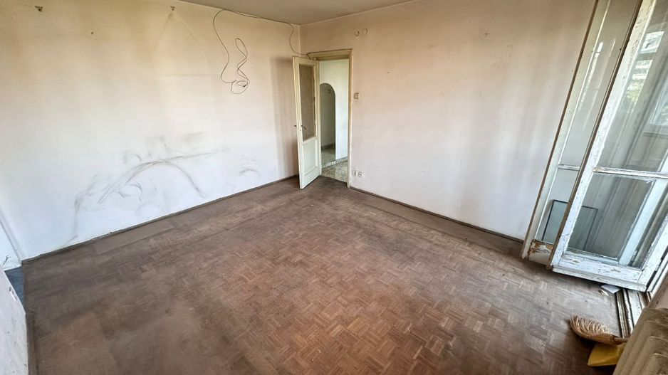 Apartament de vanzare 3 camere Giulesti/Crangasi/Bloc Reabilitat A269 - Poză 2