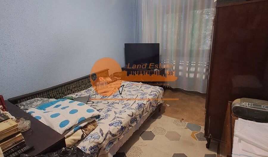 Apartament cu 3 camere in Apusului - Poză 2