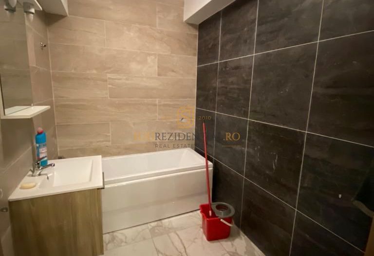 Garsoniera moderna de vanzare, mobilata, parcare, metrou Aparatori - Poză 12