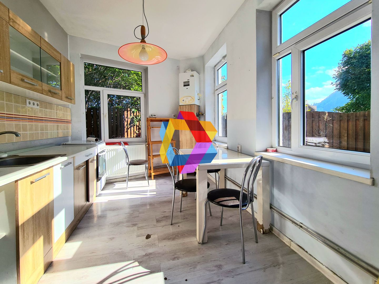 Casa 3 camere, regim hotelier sau muncitori straini # plus-imo.ro - Poză 2