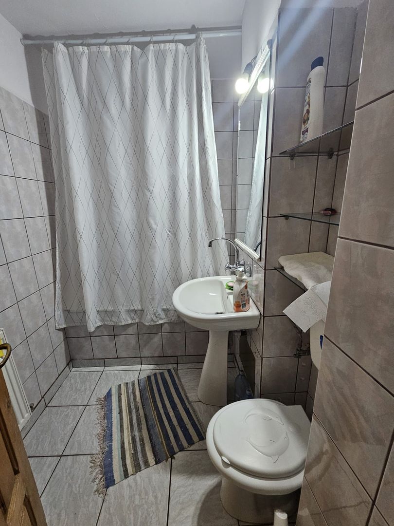 Apartament 3 camere, etaj 2, Zona Auchan Gavana - Poză 12