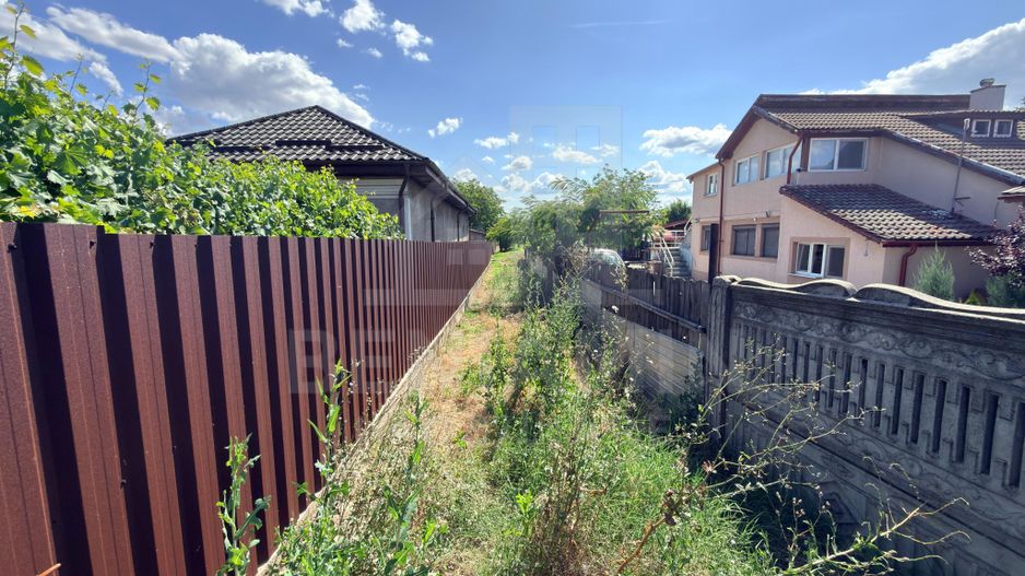 Se ofera spre vanzare un teren intravilan generos, in Craiova - Poză 2