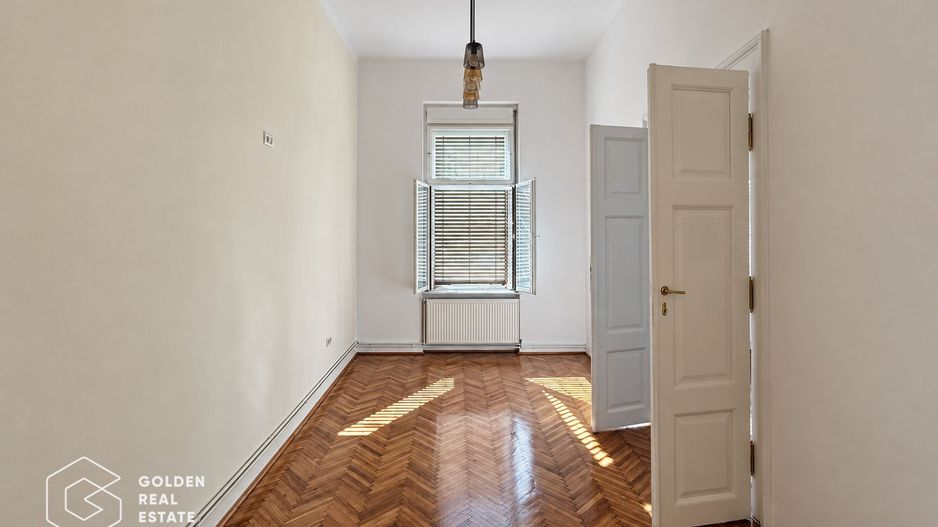 Apartament ultracentral, 3 camere, ideal atat ca locuinta, cat si pt birouri - Poză 5