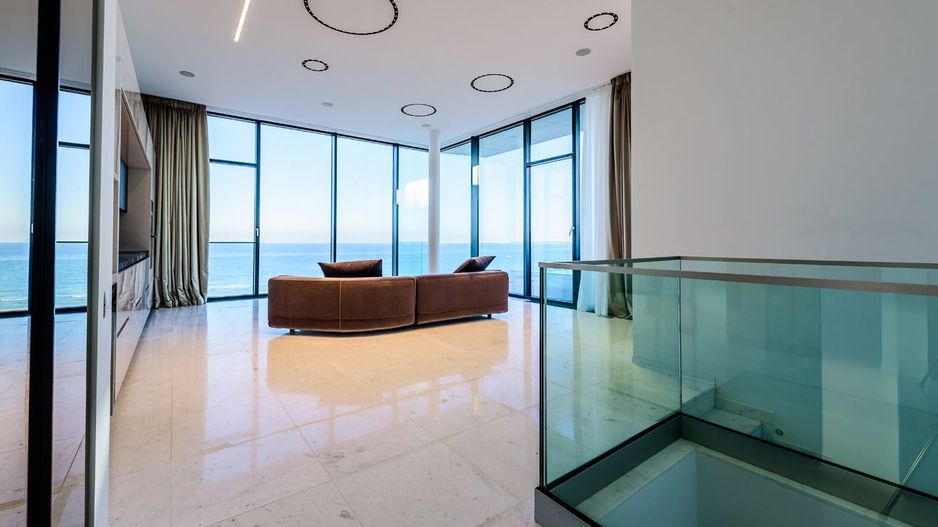 Apartament de 5 camere spațios, situat în zona Nord din Constanța - Poză 7