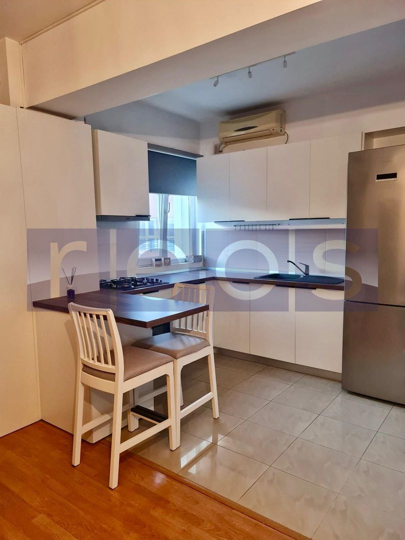 VANZARE APARTAMENT 2 CAMERE 56MP OZANA PALLADY BLOC 2009 - Poză 6