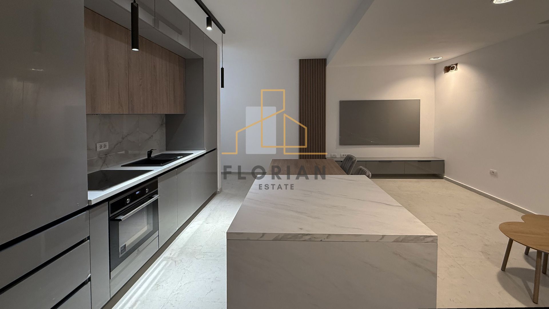 Apartament cu 2 camere, in  zona Torontal - Poză 2