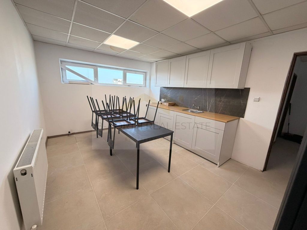 Hală industrială de închiriat Popești-Leordeni 361 mp + birouri 180 mp - Poză 4