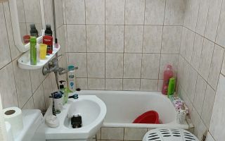 BRASADAS vinde garsonieră la etajul 1/4 pe Ostrovului. - Poză 3