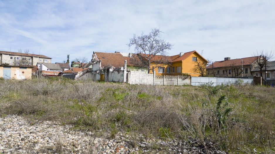 Teren intravilan de 5801 mp pe Andrei Șaguna, Arad - Poză 7