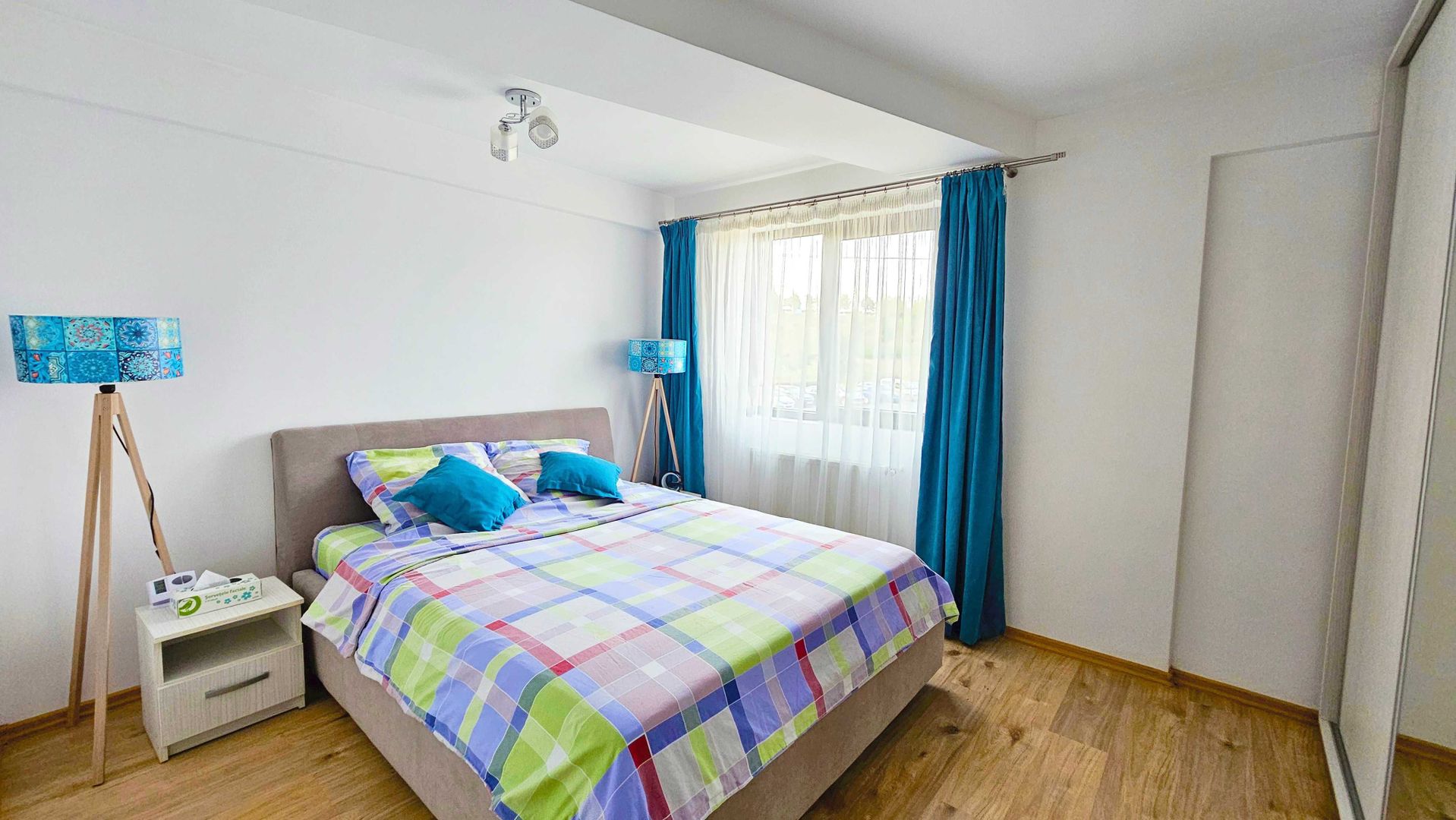 2 camere, terasa mare, parcare, centrala, TITAN-langa Parcul Teilor - Poză 3