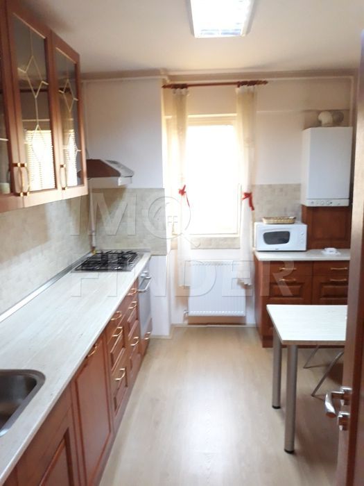Apartament Decomandat cu Parcare Subterana Borhanci - Poză 6