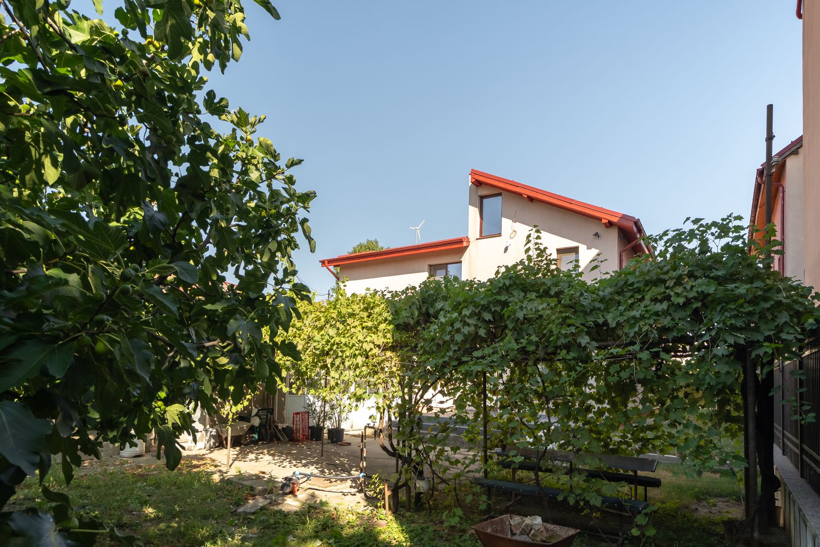 Casa in zona Vitan - Splai, ideala pentru orice tip de activitate sau locuinta - Poză 5