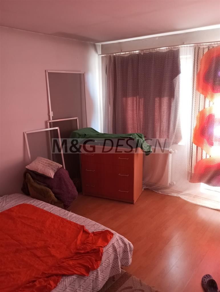 de vanzare casa mare  zona Brancoveanu suprafata utile 350 mp - Poză 7