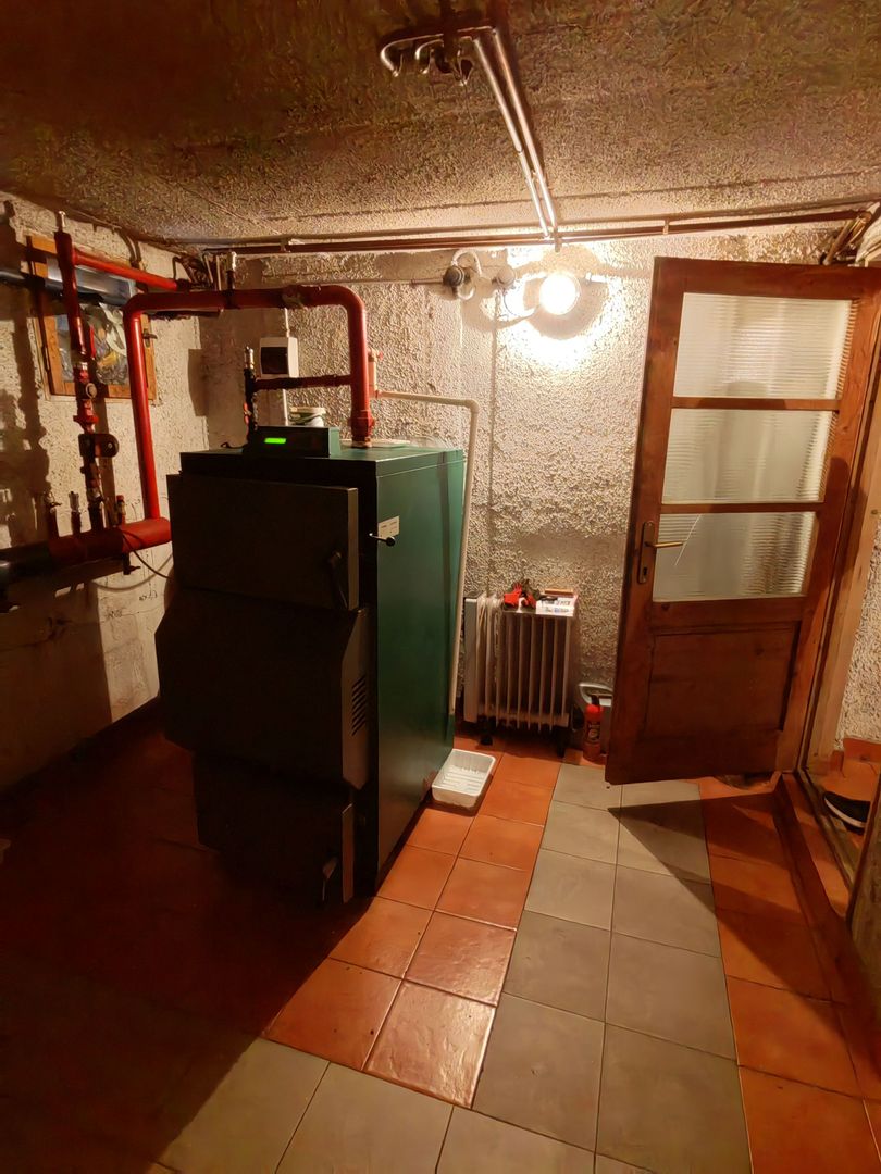 Casa/Vilă  aproape de pădure Vâlcele + 1235 m² teren 160.000 EURO - Poză 18