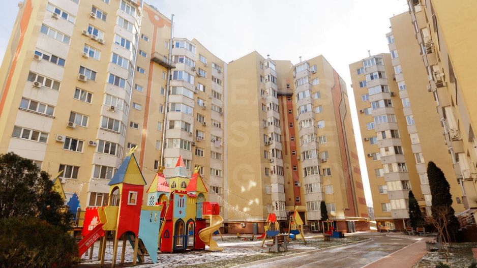 Vânzare, apartament, 2 camere, str. Bodgan-Voievod, Râșcani - Poză 1