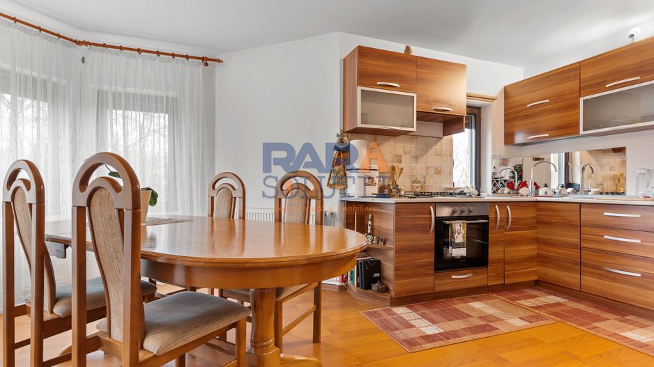 Casă cu 3 dormitoare și 2600 mp teren - Poză 7