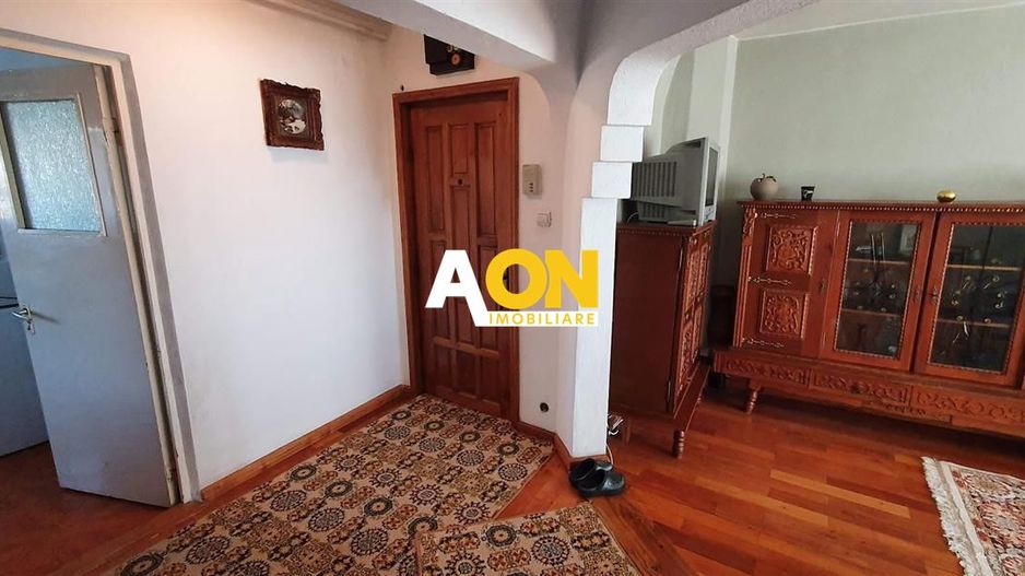 Apartament 4 camere M -uri etaj 1 - Poză 13