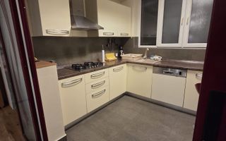 3 camere-107 mp, situat intr-o vila, loc de parcare, centrala gaz - Poză 22