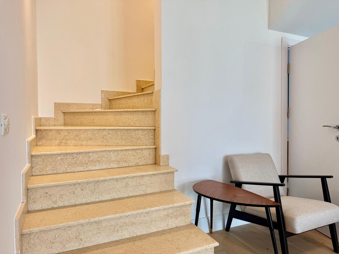 Vilă Premium cu Terasă și Curte Amenajată | Corbeanca – Zonă Selectă - Poză 10