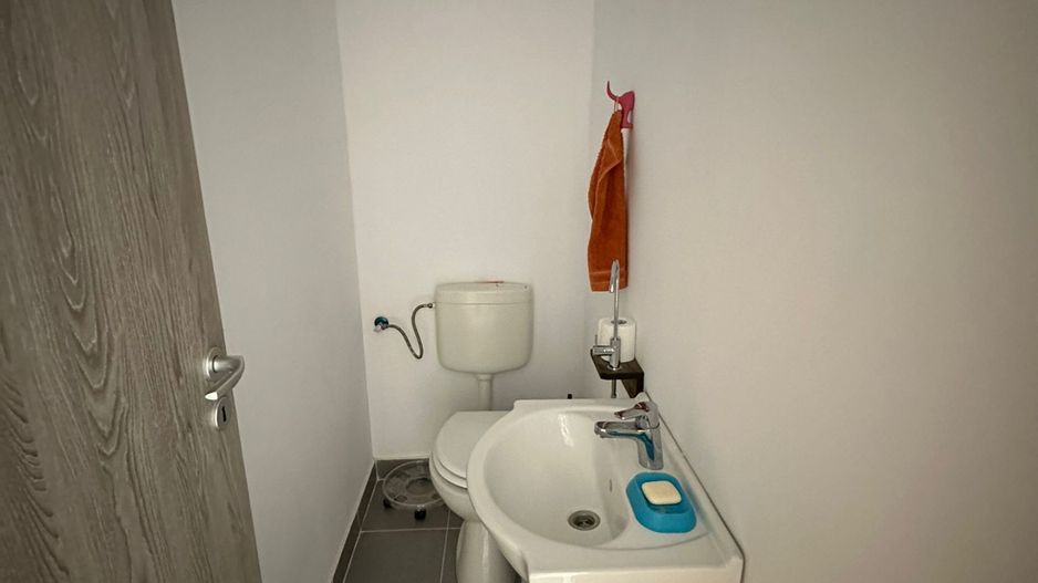 Apartament tip duplex, trei camere, Aparatorii Patriei, 95.900€ - Poză 7