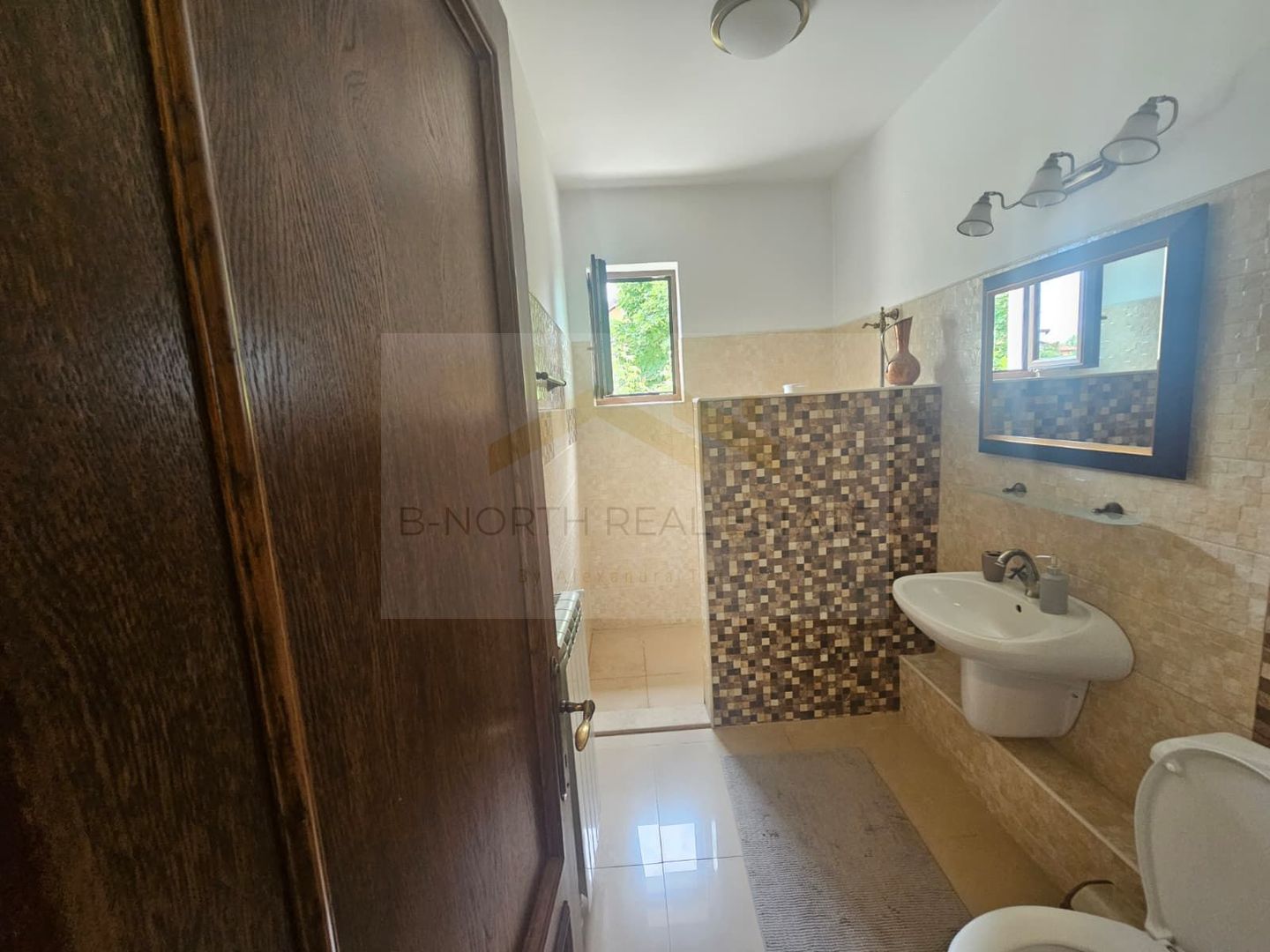 Casă / Vilă de închiriat | Comuna Berceni | 350 mp utili | Curte 400 mp - Poză 15