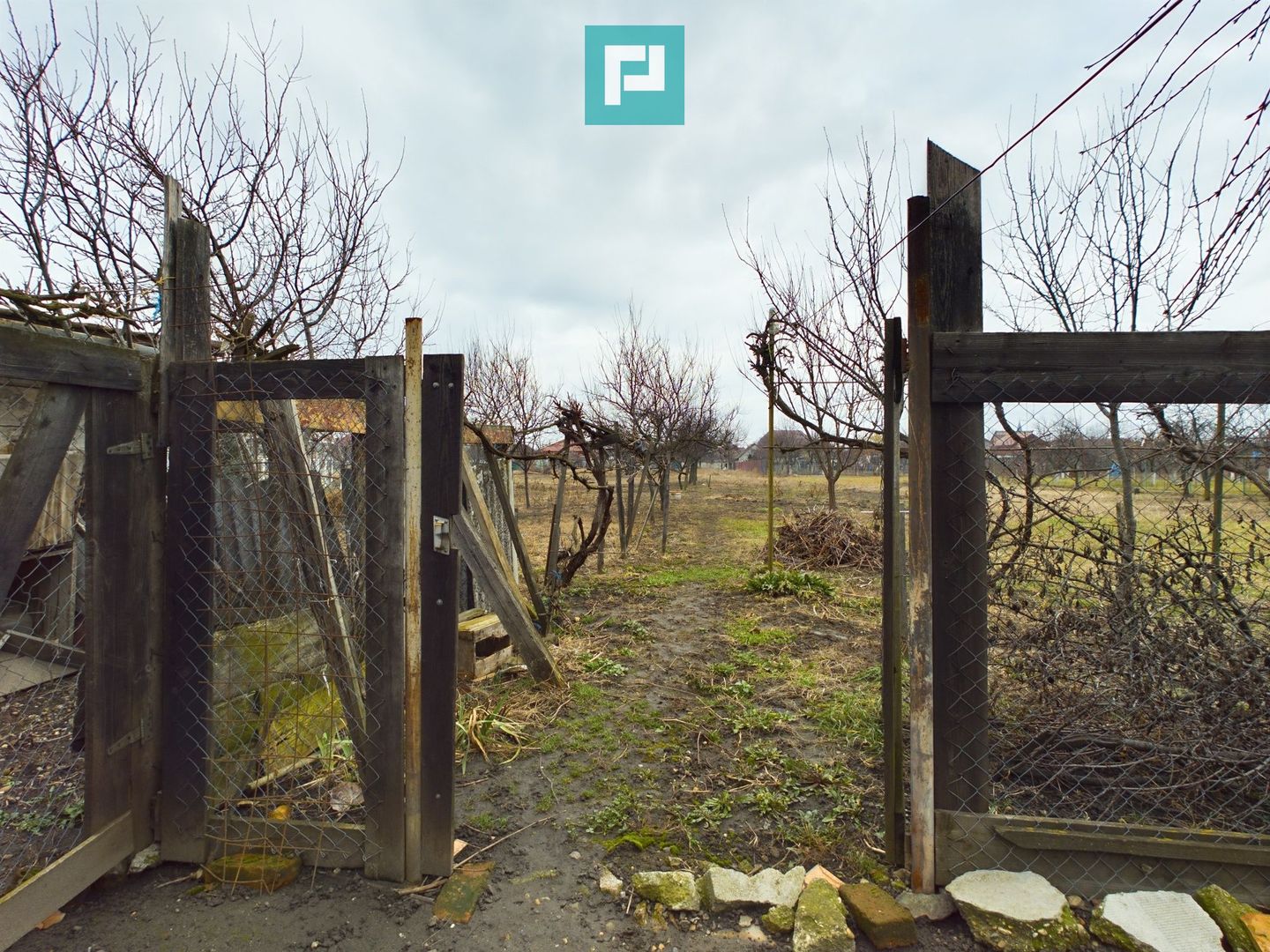 Casă cochetă de vânzare cu 3 camere în zona Gai - Poză 33