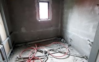 Casă şi spaţiu multifuncţional, bar, sală de evenimente în Brătuleşti - Poză 9