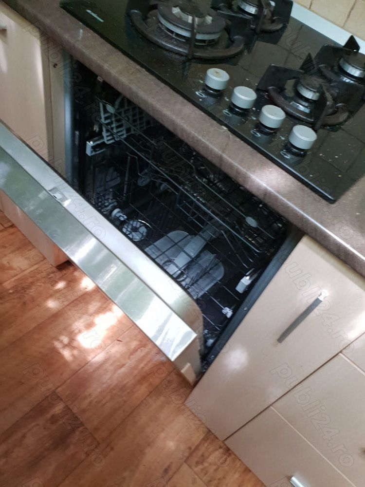 Apartament ultracentral Armeneasca 4camere 97mii - Poză 5