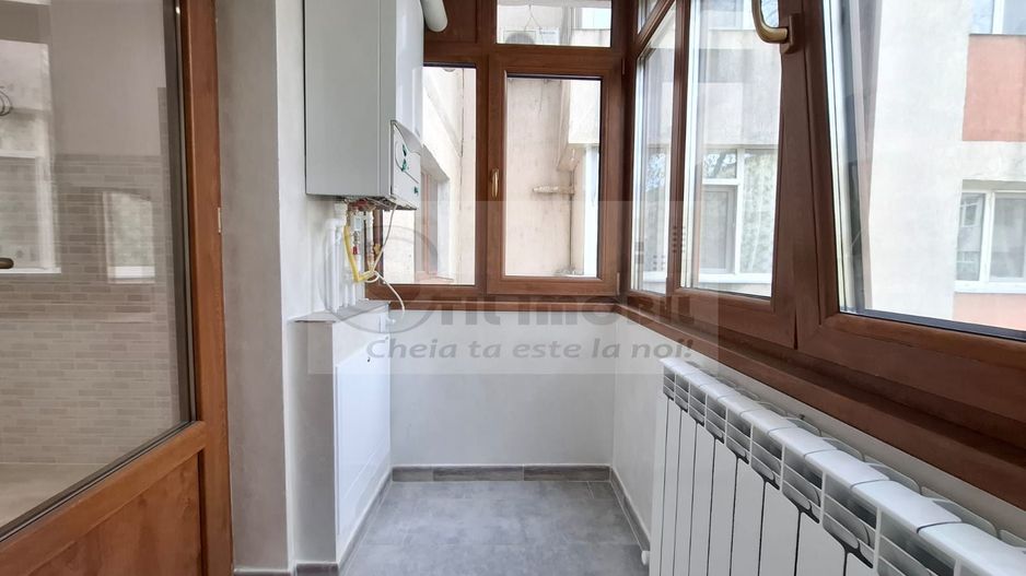 Liber, apartament 2 camere, 53 mp, Nicolina - Belvedere, baie cu geam - Poză 15