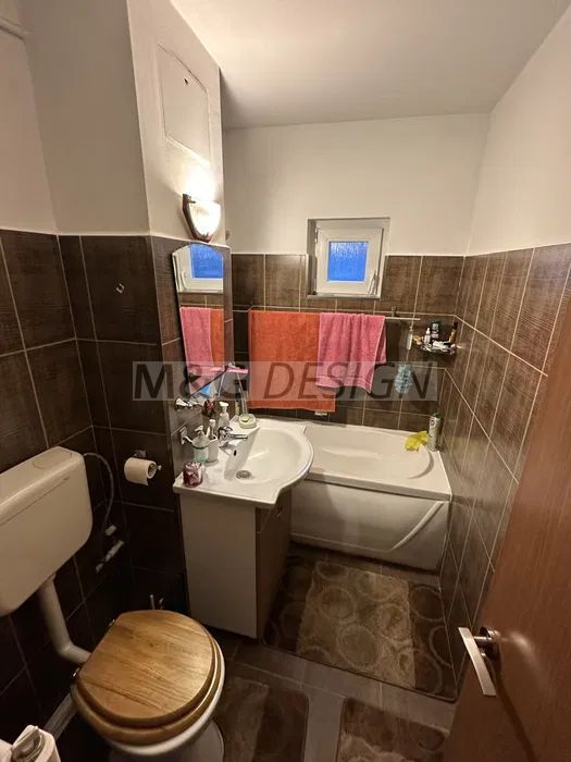 Ap. 4 camere Bucovina etaj 2 centrala proprie - Poză 8