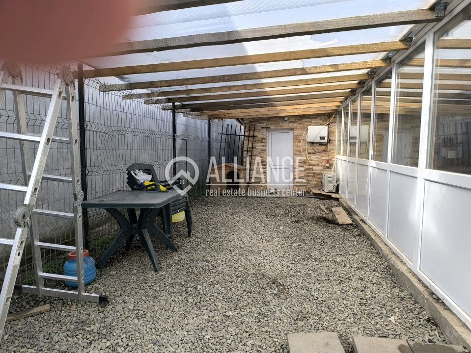 BRATIANU 2 COCOSI(COD03) - Casa si curte cu utilitati incluse ! - Poză 22