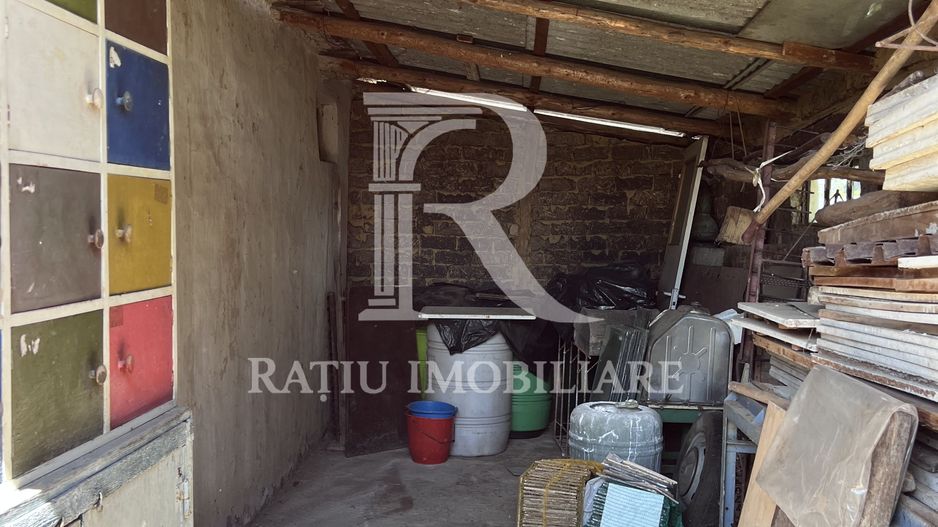 Casă de vacanță + livadă | teren 3000 mp | Chijic | Bihor - Poză 11