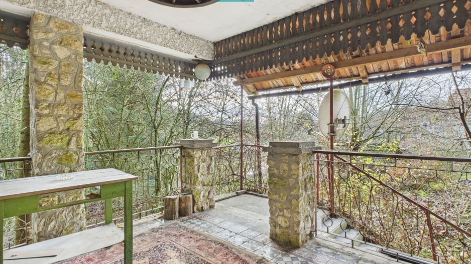 Casă P+E+M cu teren 8163 mp – Roşia Nouă (Petriş) - Poză 7