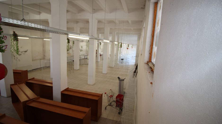 Spatiu comercial tip hala - zona semicentrala - Poză 18